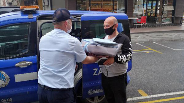 Zabıtanın anne sütü götürdüğü Ali Eymen bebek taburcu oldu