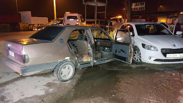 Pusu kurup ateş etti, polisi görünce kaçtı