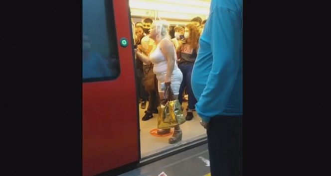 Ankara metrosunda vatandaşlar arasında maske tartışması