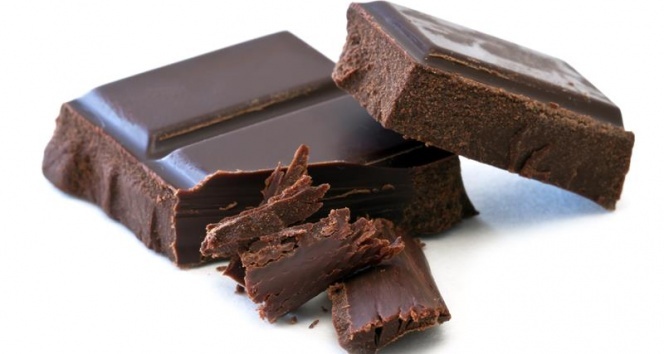Bitter çikolata kalbe iyi geliyor
