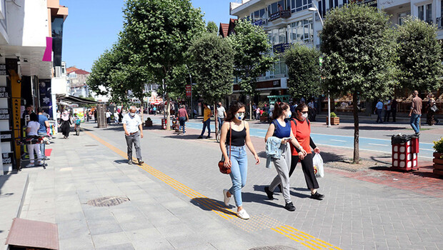 Bolu’da 802 kişiye 721 bin 800 lira maske cezası