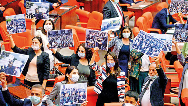 ‘Çoklu baro’ teklifi TBMM Genel Kurulu’nda; CHP’den ’48 saat’ itirazı