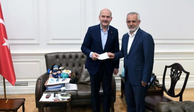 Deniz Feneri’ne ilk kurban bağışı Süleyman Soylu’dan