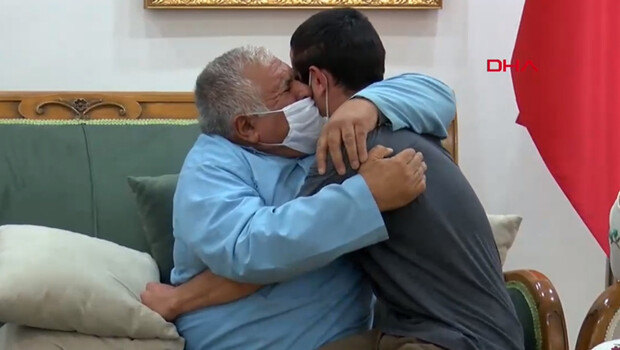 Son dakika haberi: Aylardır süren hasret sona erdi… Evlat nöbetinde 14’üncü kavuşma