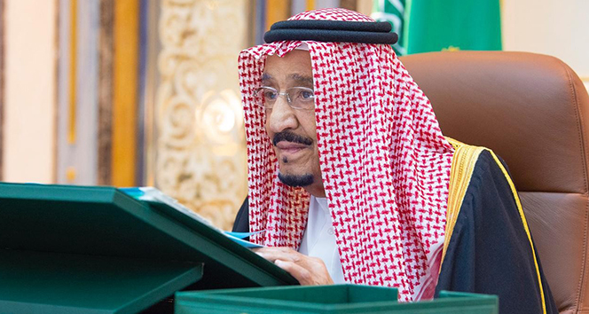 Suudi Arabistan Kralı Selman hastaneden kabine toplantısına katıldı