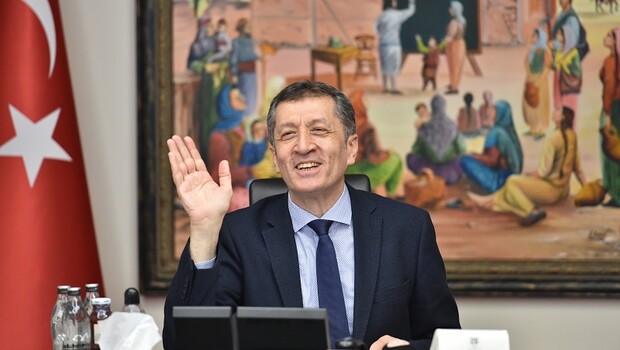 Yaz döneminde TRT EBA’da yabancı dil çalışmaları yer alacak