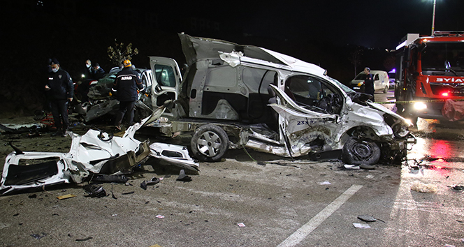 Elazığ’da feci kaza: 2 ölü, 3’ü ağır 5 yaralı