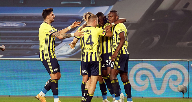 Fenerbahçe 3 puanı 3 golle aldı