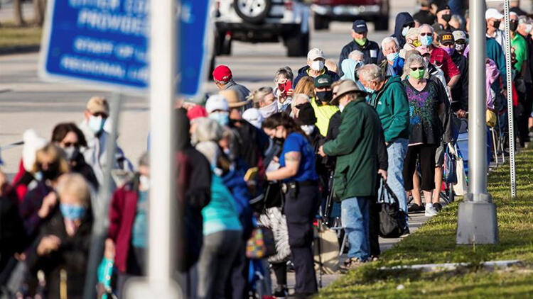 ABD’de inanılmaz görüntüler! Saatlerce beklediler