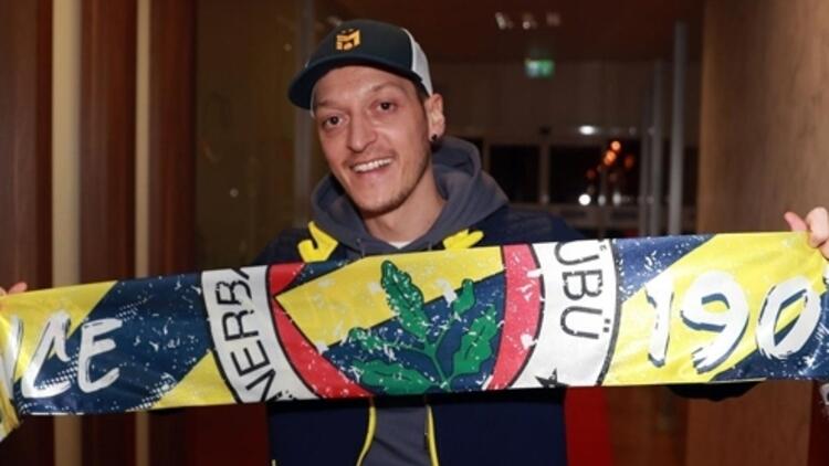 Mesut Özil’den galibiyet paylaşımı!