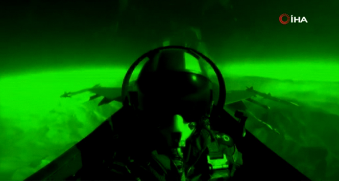 Mehmetçik vurmaya devam ediyor