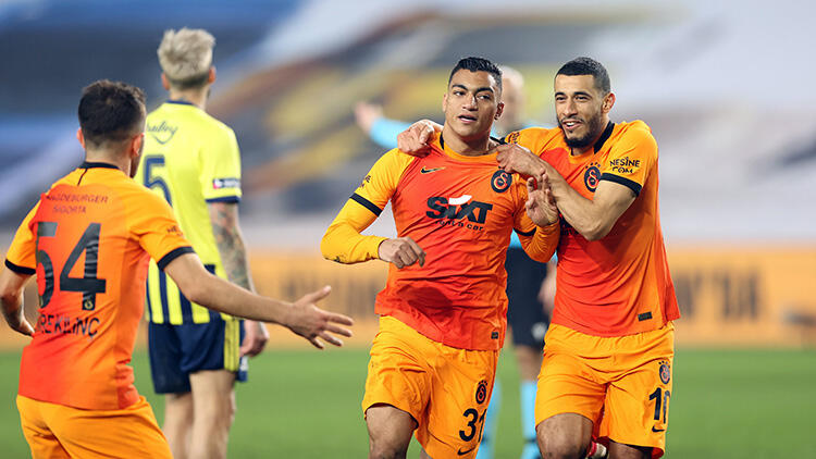 Kadıköy’de derbinin galibi Galatasaray…