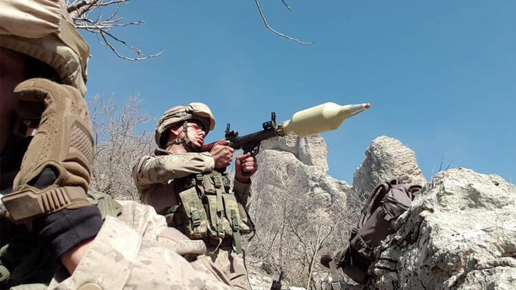 PKK’ya ağır darbe! 10 ayrı bölge yerle bir edildi