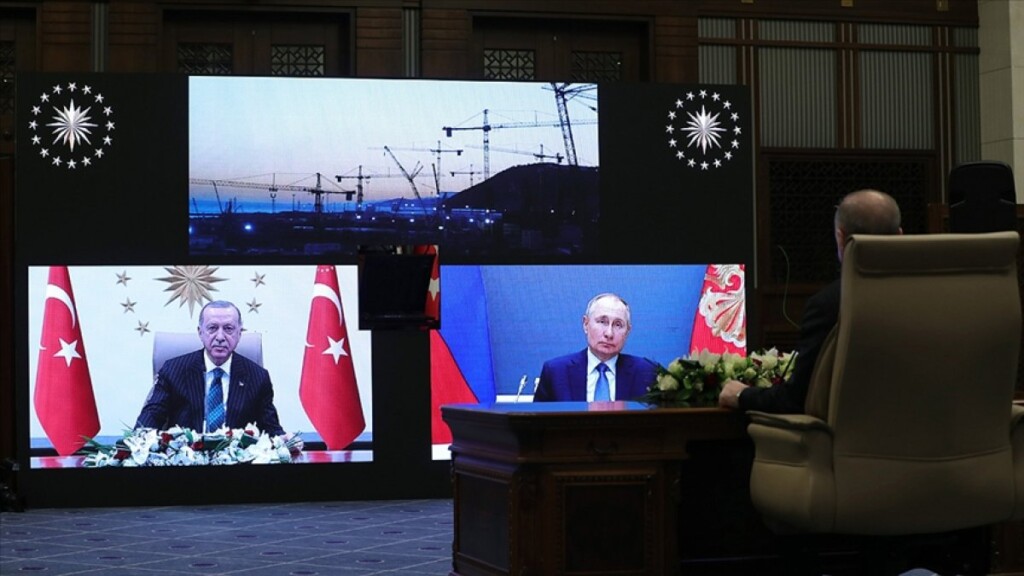 Cumhurbaşkanı Erdoğan ile Putin’den, Akkuyu’da temel atma töreninde gülümseten anlar