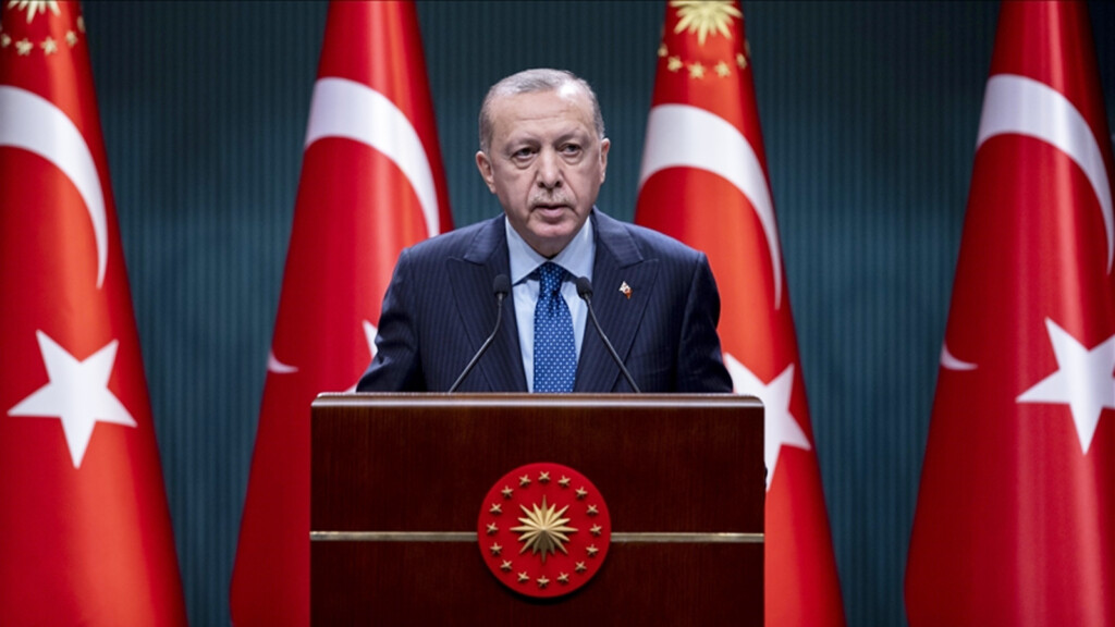 Cumhurbaşkanı Erdoğan: Ramazan ayında hafta sonları evdeyiz