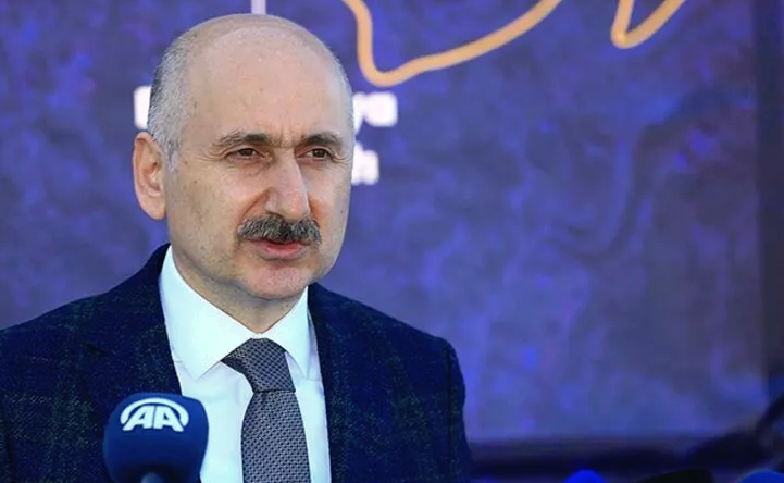 Bakan Karaismailoğlu açıkladı! İstanbul’a iki yeni raylı sistem hattı daha