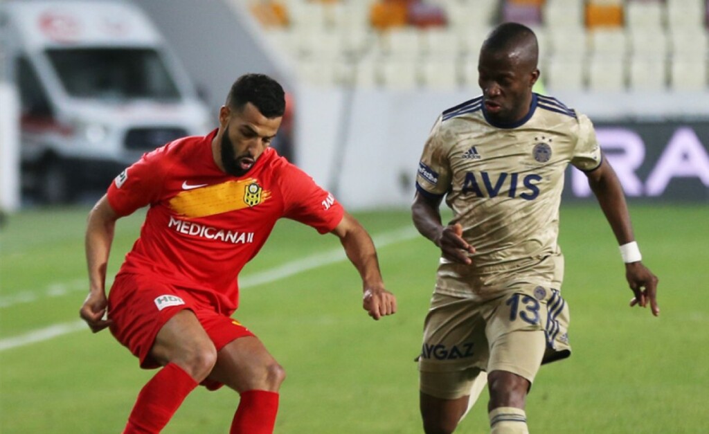 Fenerbahçe deplasmanda Yeni Malatyaspor’la berabere kaldı