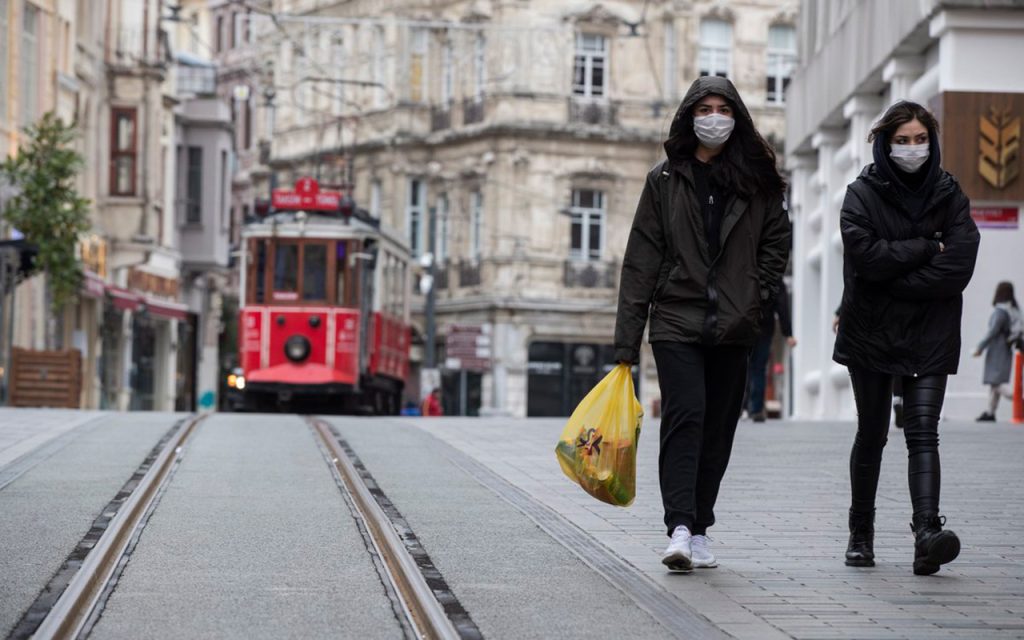 İstanbul Valisi Ali Yerlikaya kentte aşı yaptıranların sayısını açıkladı