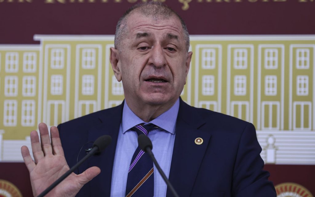 Ümit Özdağ’ın partisinin kuruluş dilekçesi verildi