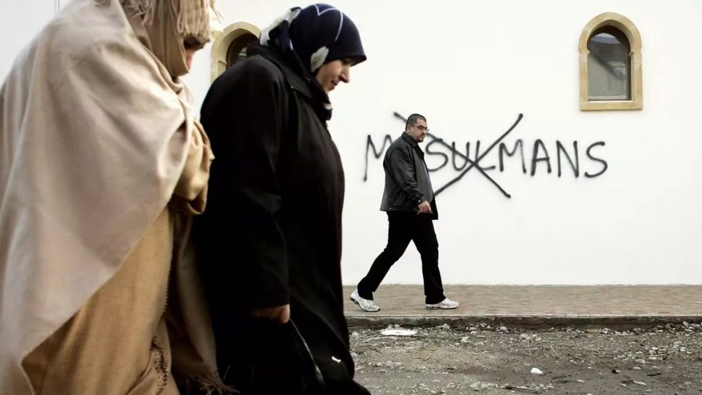 Avrupa’da İslam karşıtlığı, Müslümanlara yönelik şiddet eylemlerine dönüştü