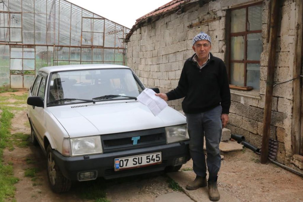 Antalyalı çiftçiyi İstanbul’dan gelen cezalar bezdirdi