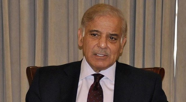 Pakistan’da yeni başbakan Şahbaz Şerif oldu