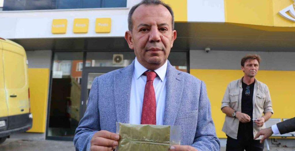 Bolu Belediye Başkanı Özcan, HDP’ye kına gönderdi