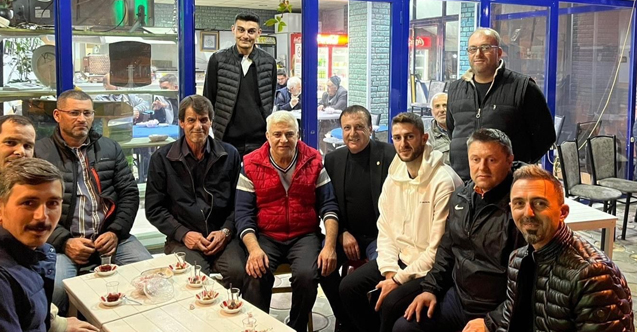 Milli futbolcuyu kahvehanede görenler şaşırdı