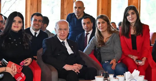 Bahçeli’den erken seçim çıkışı! Başörtüsü için 400 oy şartı koydu