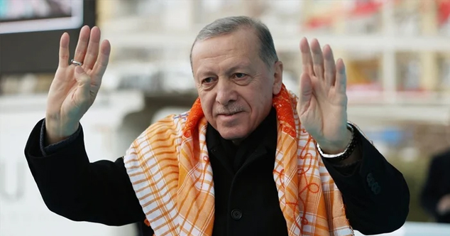 Cumhurbaşkanı Erdoğan, Adnan Menderes’in mektubunu okudu