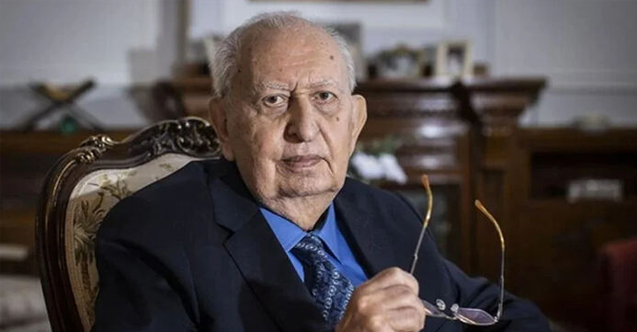 Eski TBMM Başkanı Hüsamettin Cindoruk hastaneye kaldırıldı