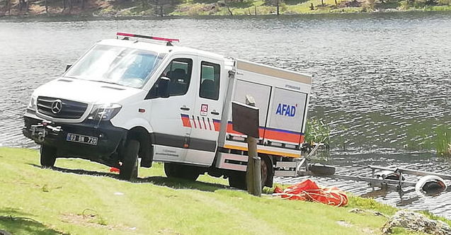 Okul gezisinde gölete düştüler: 2’si öğrenci, 4 kişi boğuldu