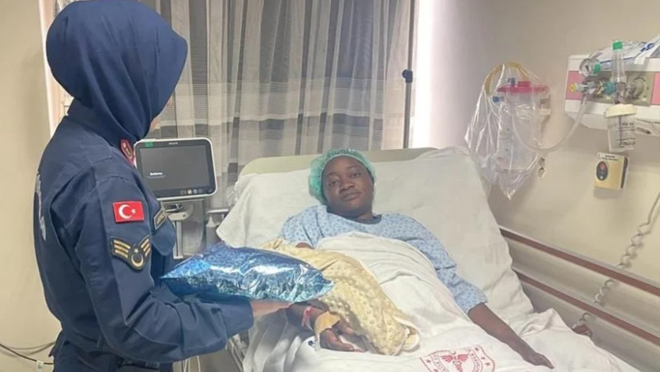 Denizli’de hırsızlık yapan kaçak göçmen, götürüldüğü hastanede doğum yaptı