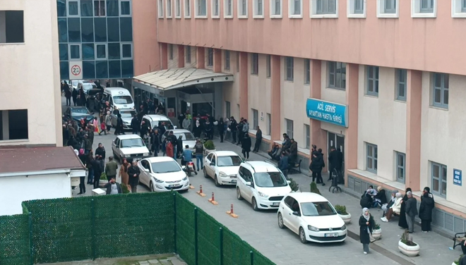 Öğretmene çirkin saldırı: Bıçakla yaralandı!