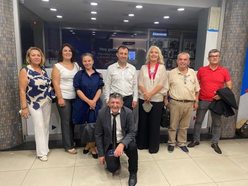 “Geleneğe Tutunmak” adlı defile büyük ses getirdi