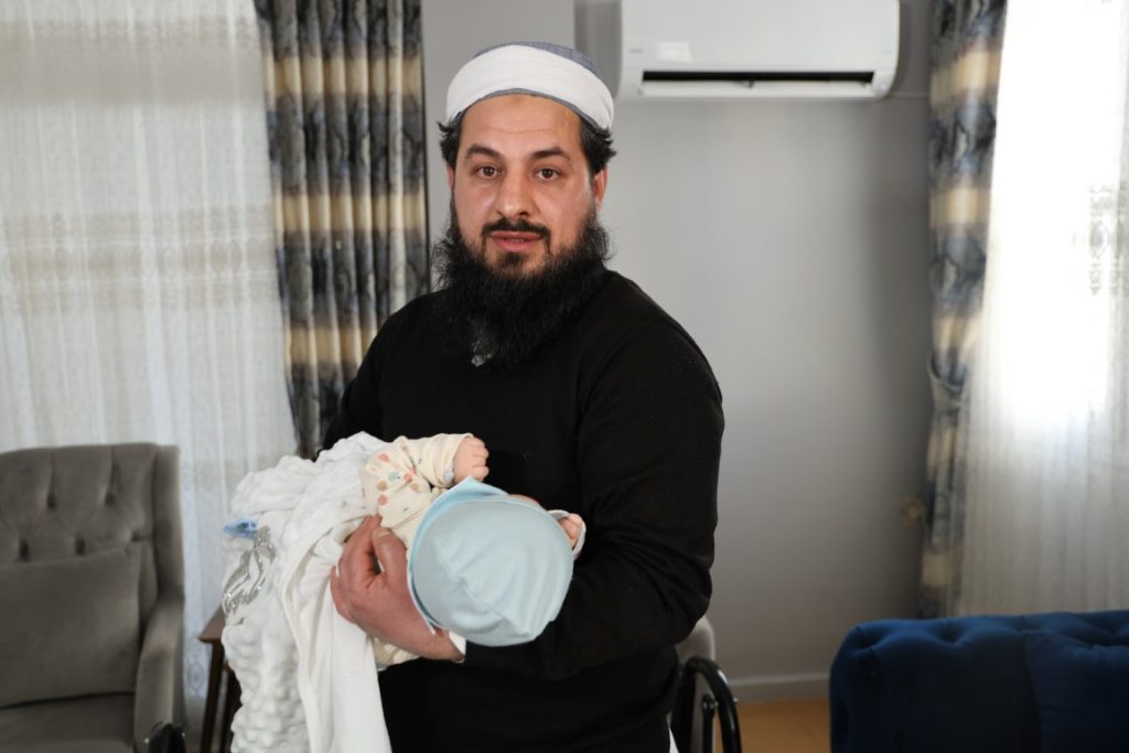 2,5 aylık bebeğe kayyum atandı