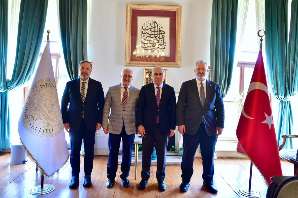 Hasan Turan: Bu kutlu ilim yolculuğunun hizmetinde olmaya devam edeceğiz