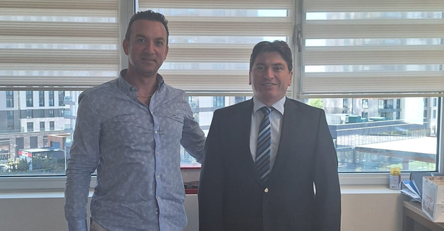 Üsküdarlı iş insanı Erol Demirbağ’dan Vergi Dairesi Müdürü Özgür Odabaş’a ziyaret